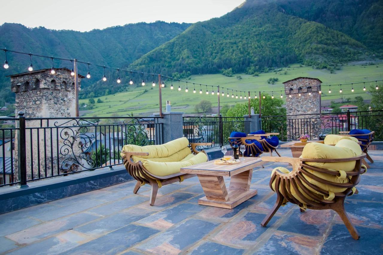 Hotel Mestia Inn Экстерьер фото