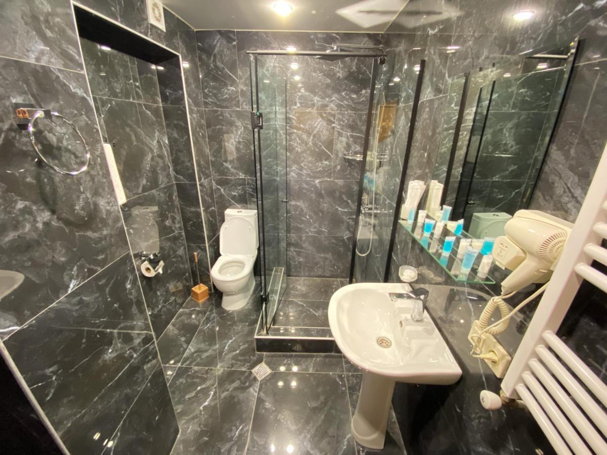 Hotel Mestia Inn Экстерьер фото